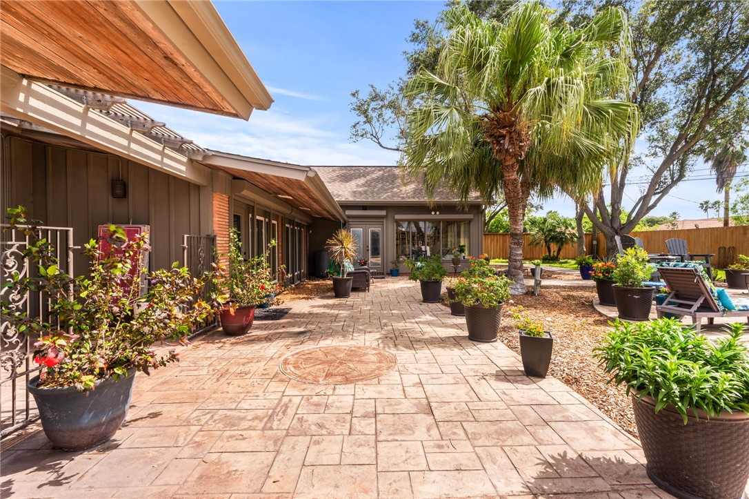 229 Bayshore Drive Corpus Christi TX 78412