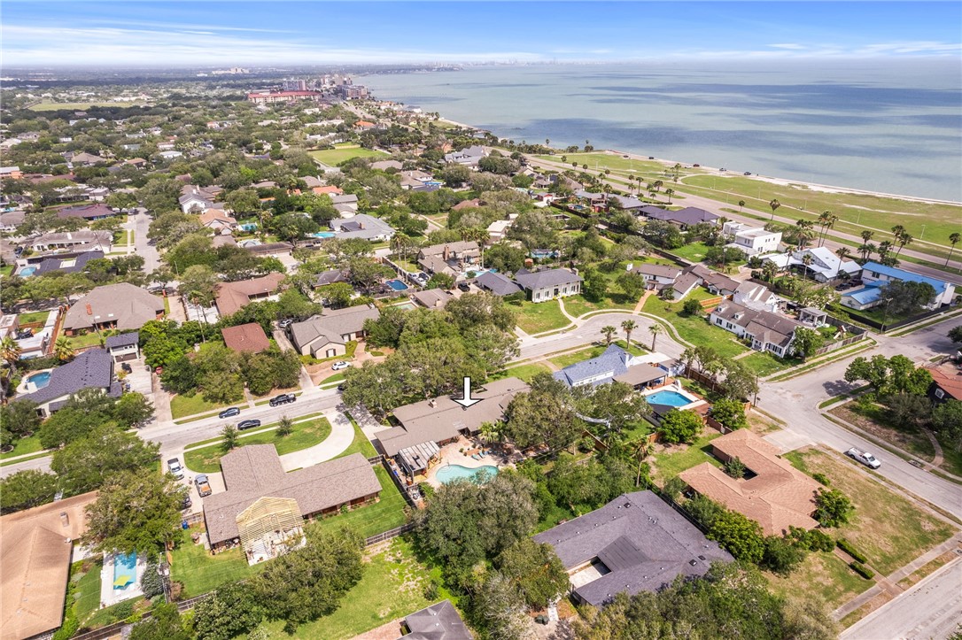 229 Bayshore Drive Corpus Christi TX 78412