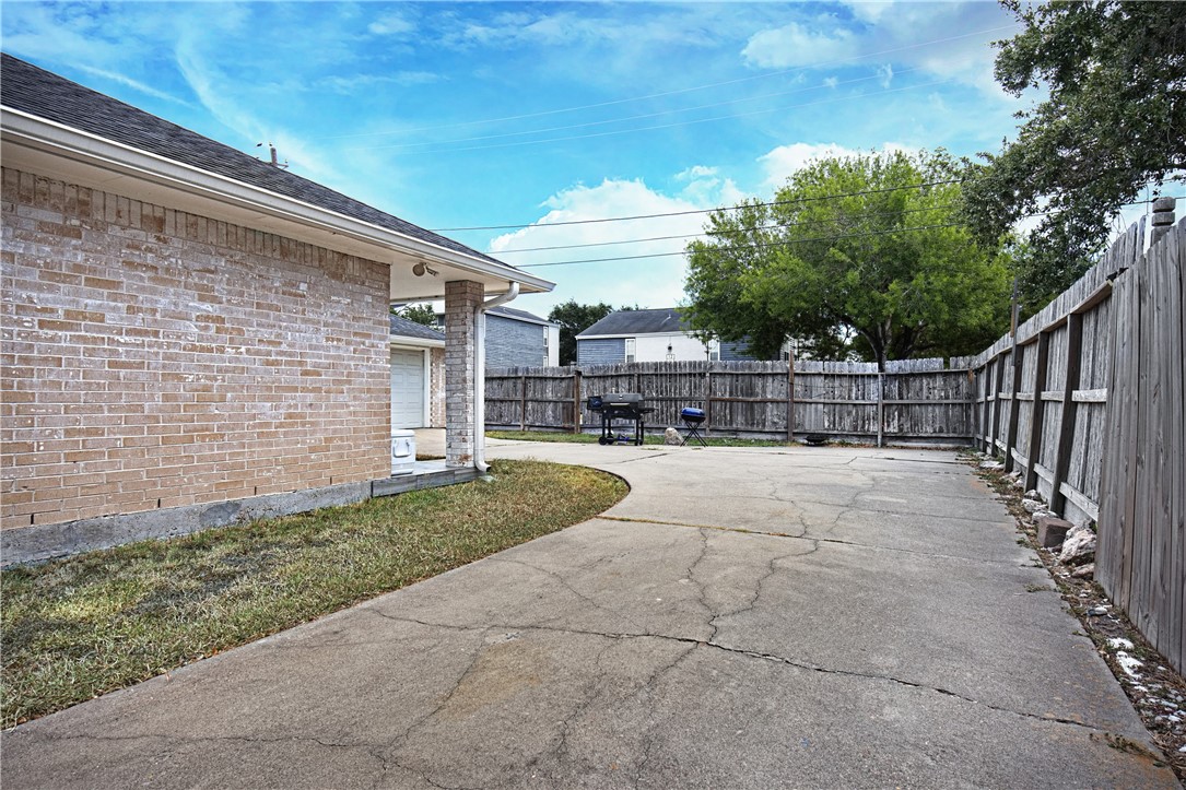 6638 Opengate Drive Corpus Christi TX 78413