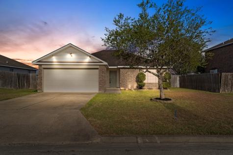 2904 Alice Lane Kingsville TX 78363