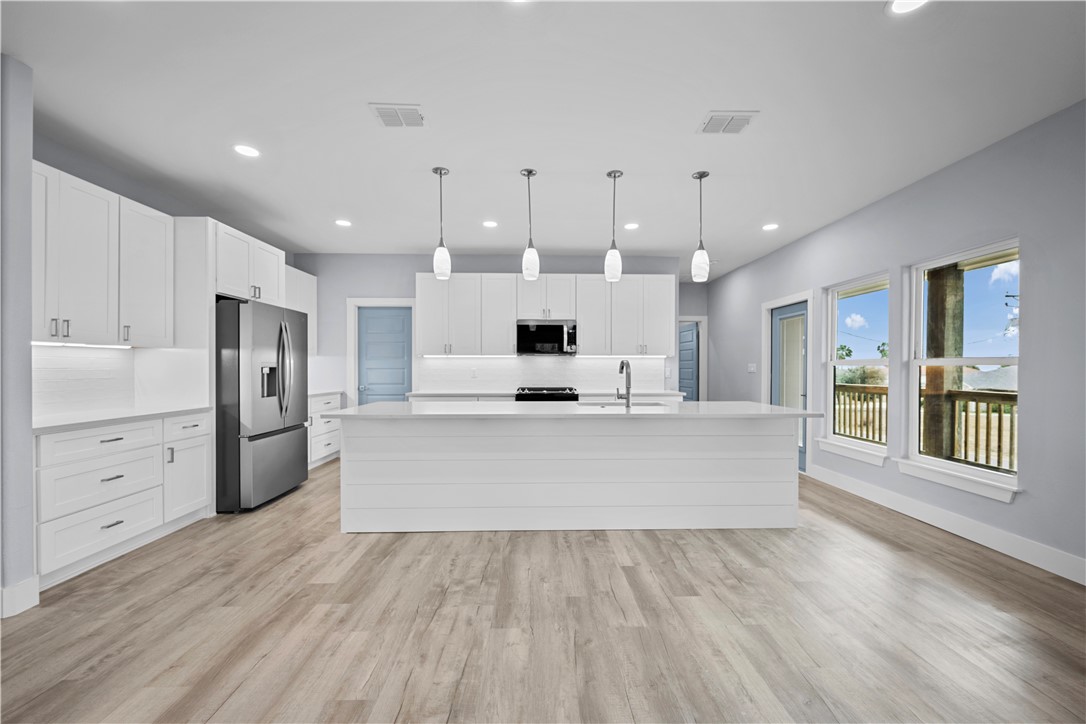 151 Front Street Rockport TX 78382