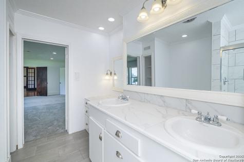 519 Fm 623 E Pettus TX 78146