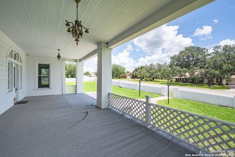 519 Fm 623 E Pettus TX 78146