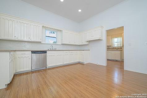 519 Fm 623 E Pettus TX 78146