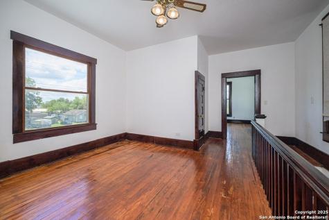 519 Fm 623 E Pettus TX 78146