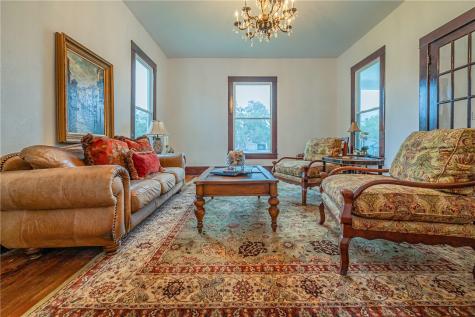 519 Fm 623 E Pettus TX 78146