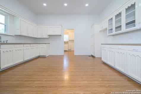 519 Fm 623 E Pettus TX 78146