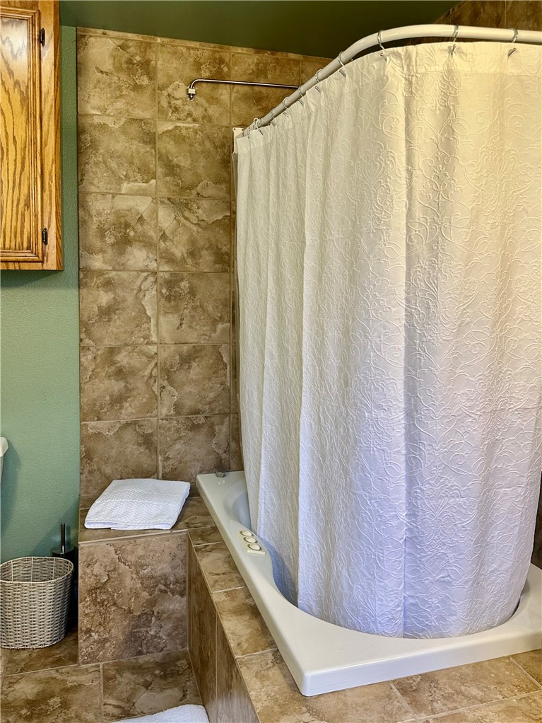 3233 Dunbarton Oak Street Corpus Christi TX 78414