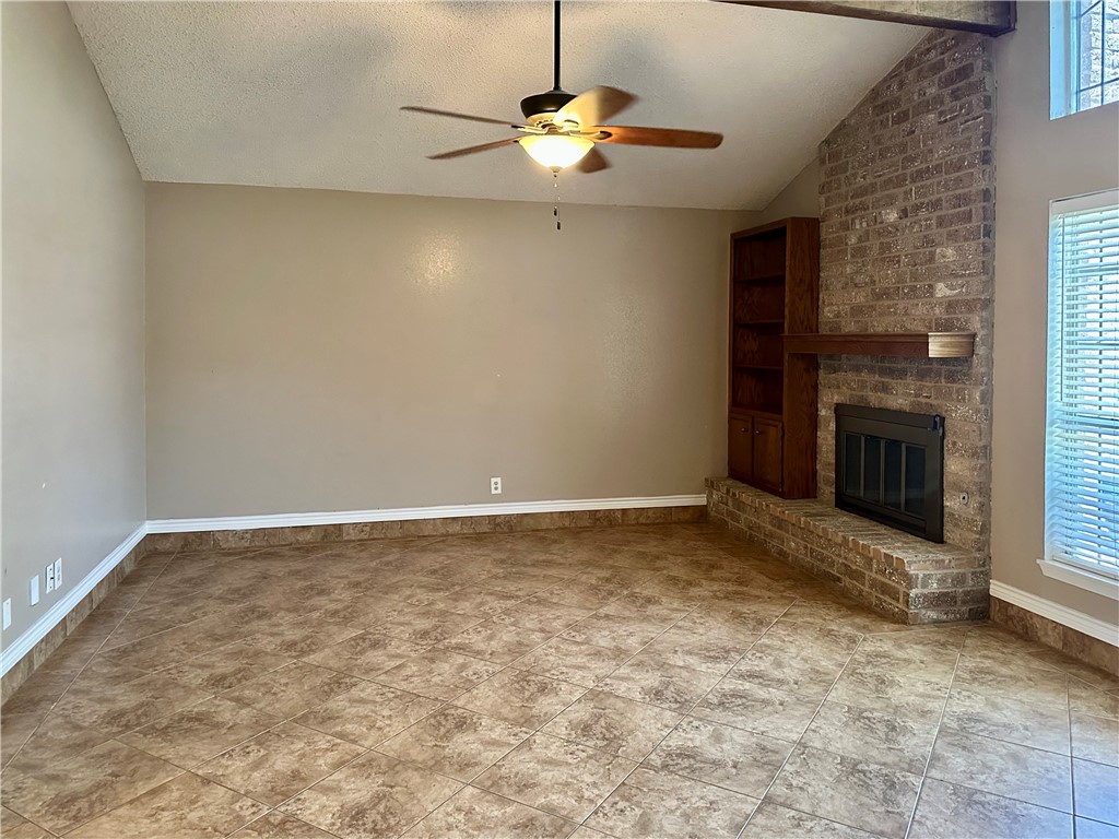 3233 Dunbarton Oak Street Corpus Christi TX 78414