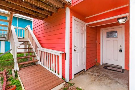 136 Port Saint Claire Aransas Pass TX 78336