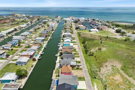136 Port Saint Claire Aransas Pass TX 78336