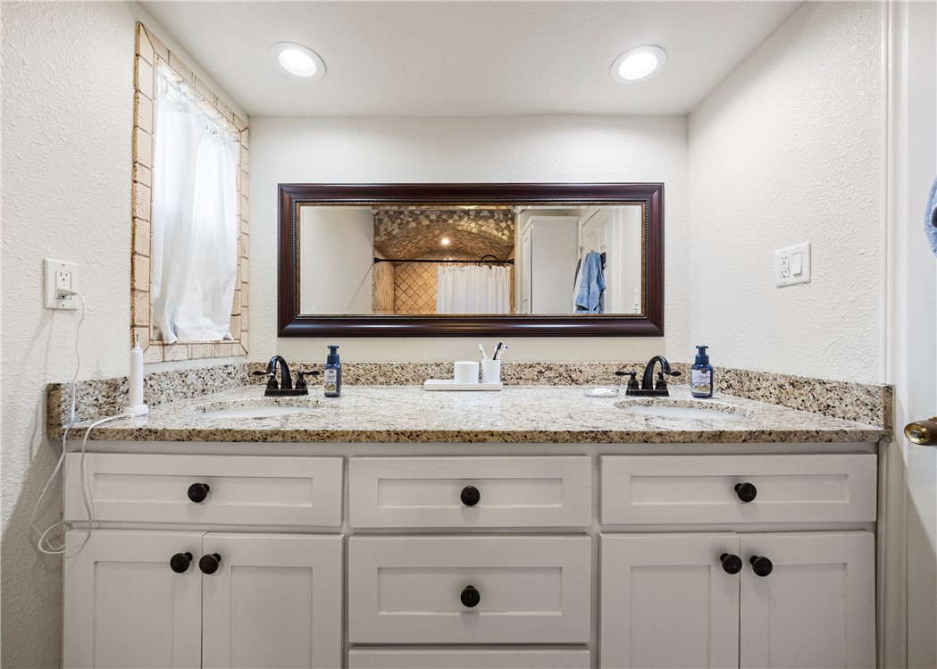 3334 Samoa Drive Corpus Christi TX 78418
