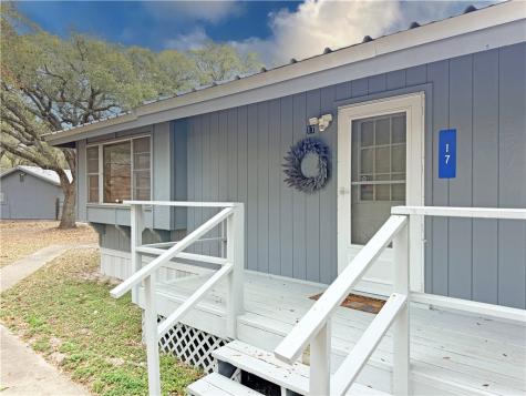 17 Farmers Circle Fulton TX 78358