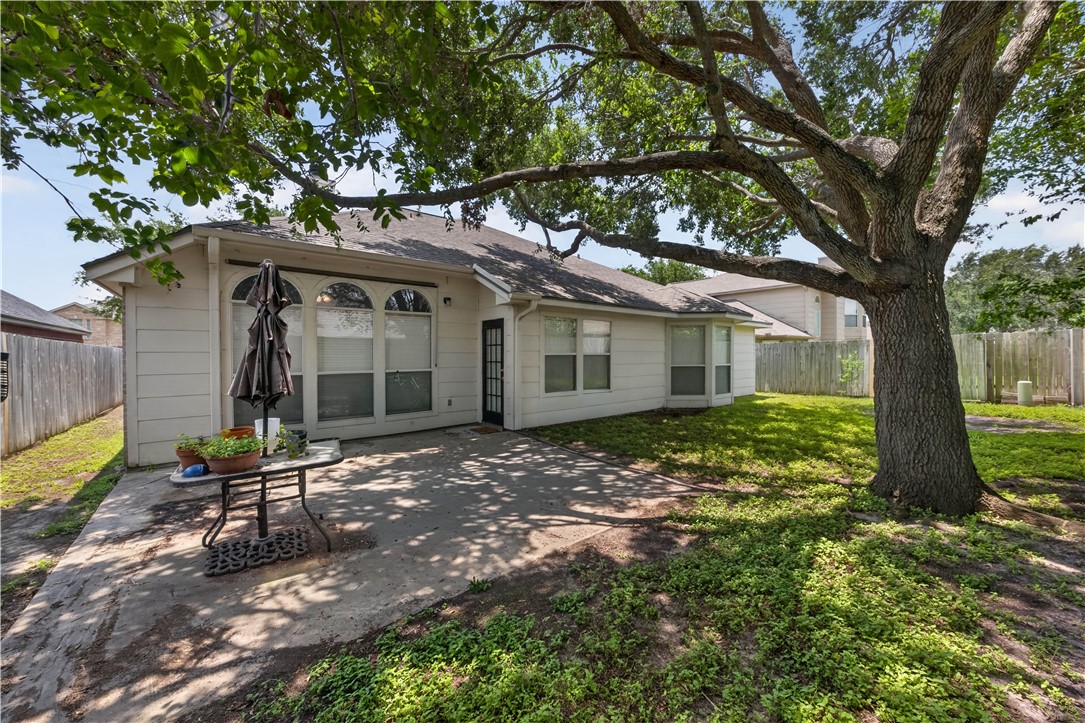 6709 Tudor Drive Corpus Christi TX 78414