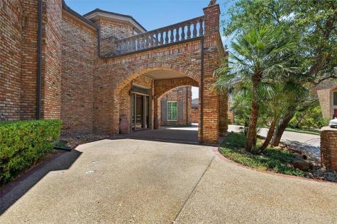 4811 Ocean Drive Corpus Christi TX 78412