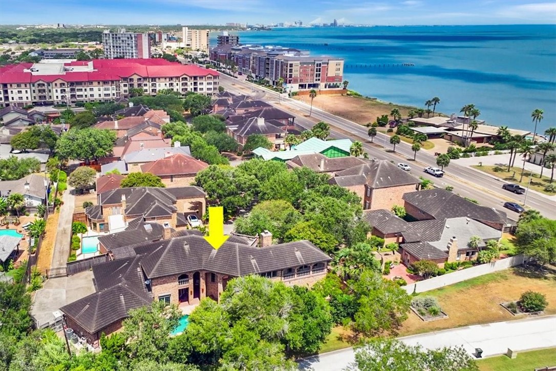 4811 Ocean Drive Corpus Christi TX 78412