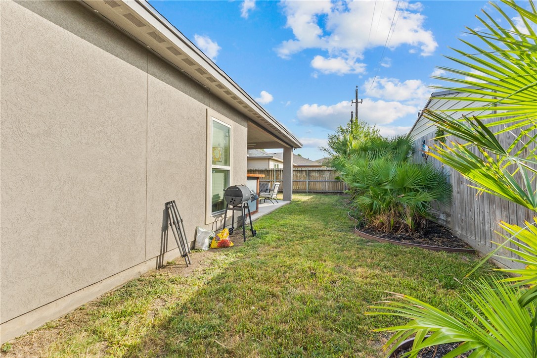 3025 Neches Drive Corpus Christi TX 78414
