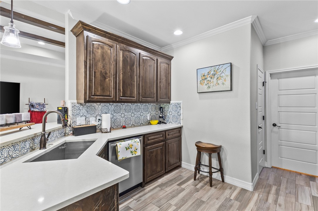 3025 Neches Drive Corpus Christi TX 78414