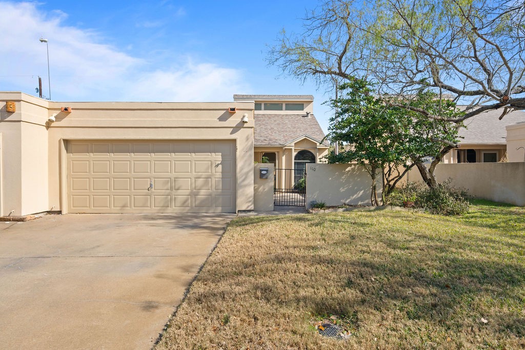 110 Sugar Creek Drive Rockport TX 78382