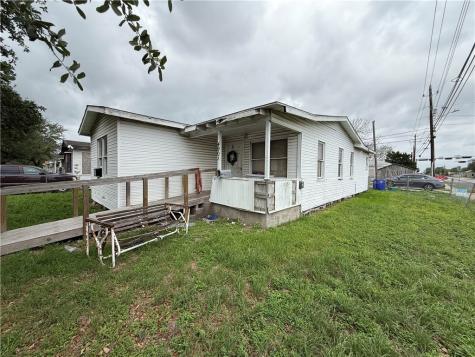 4901 Anthony Street Corpus Christi TX 78415