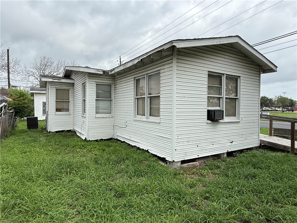 4901 Anthony Street Corpus Christi TX 78415