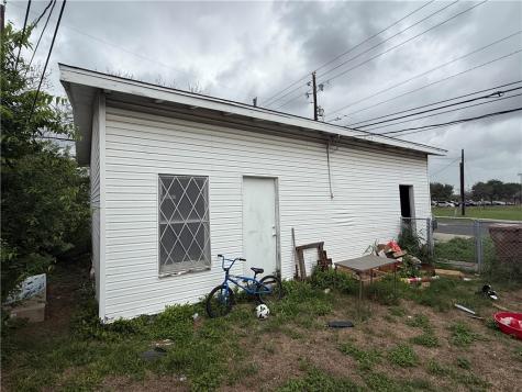 4901 Anthony Street Corpus Christi TX 78415