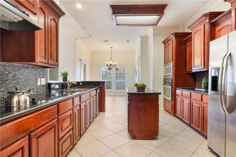 6825 Island Park Court Corpus Christi TX 78414