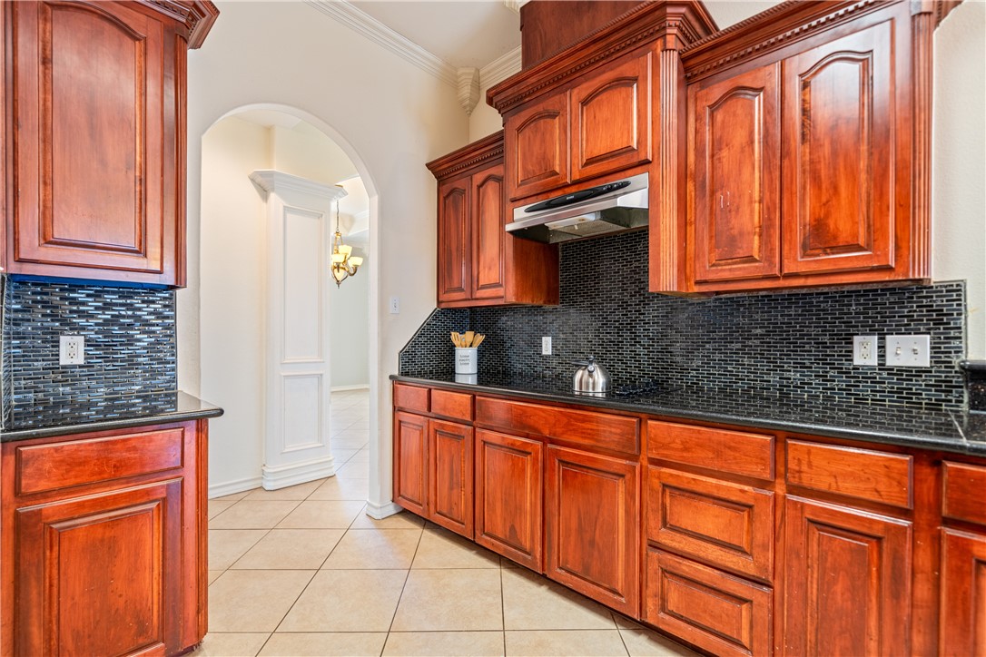 6825 Island Park Court Corpus Christi TX 78414
