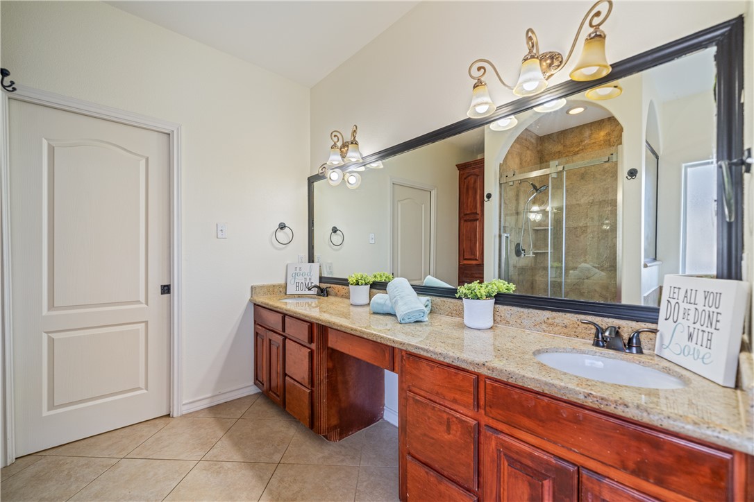 6825 Island Park Court Corpus Christi TX 78414