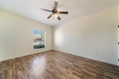 6825 Island Park Court Corpus Christi TX 78414