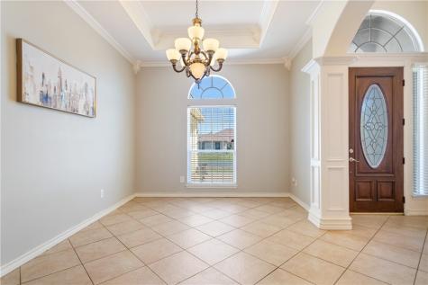 6825 Island Park Court Corpus Christi TX 78414