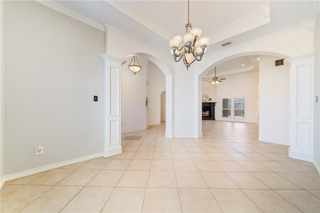 6825 Island Park Court Corpus Christi TX 78414