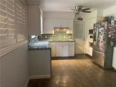 104 Park Place Place Portland TX 78374