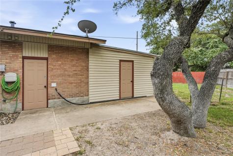 1268 Oak Park Drive Aransas Pass TX 78336