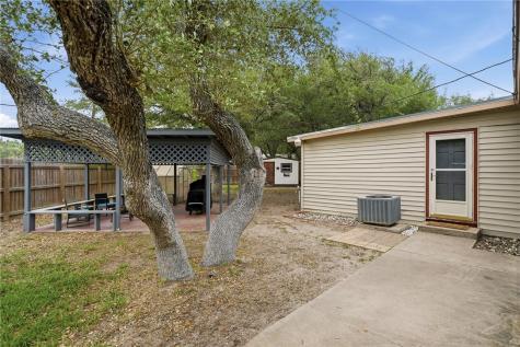 1268 Oak Park Drive Aransas Pass TX 78336