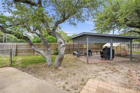 1268 Oak Park Drive Aransas Pass TX 78336