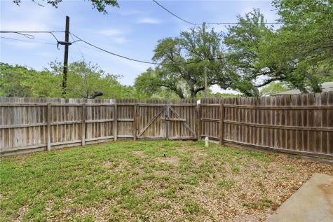1268 Oak Park Drive Aransas Pass TX 78336