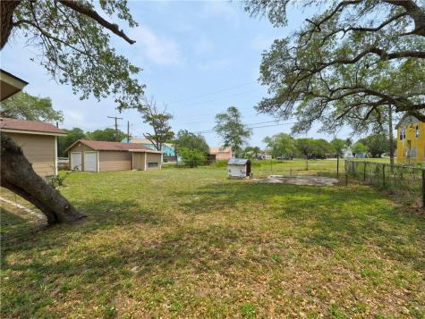 745 S Rife Street Aransas Pass TX 78336