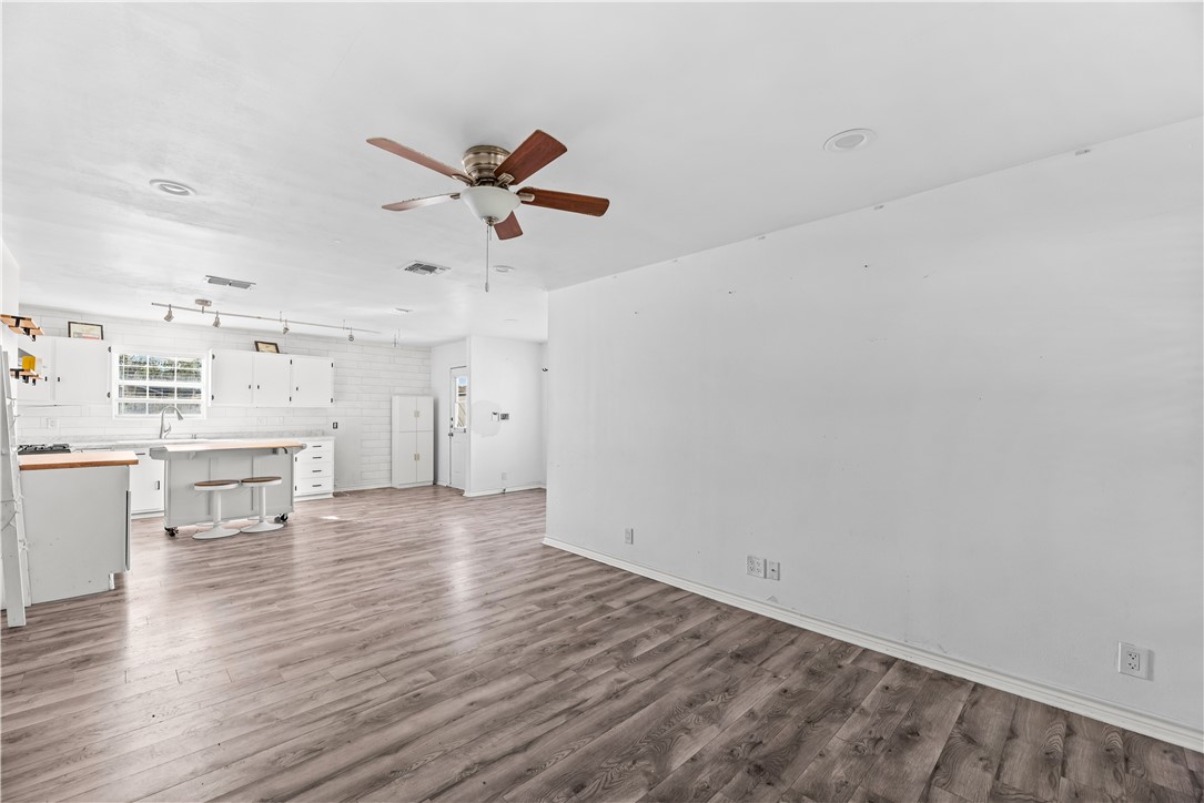 4905 Willowbrook Drive Corpus Christi TX 78411