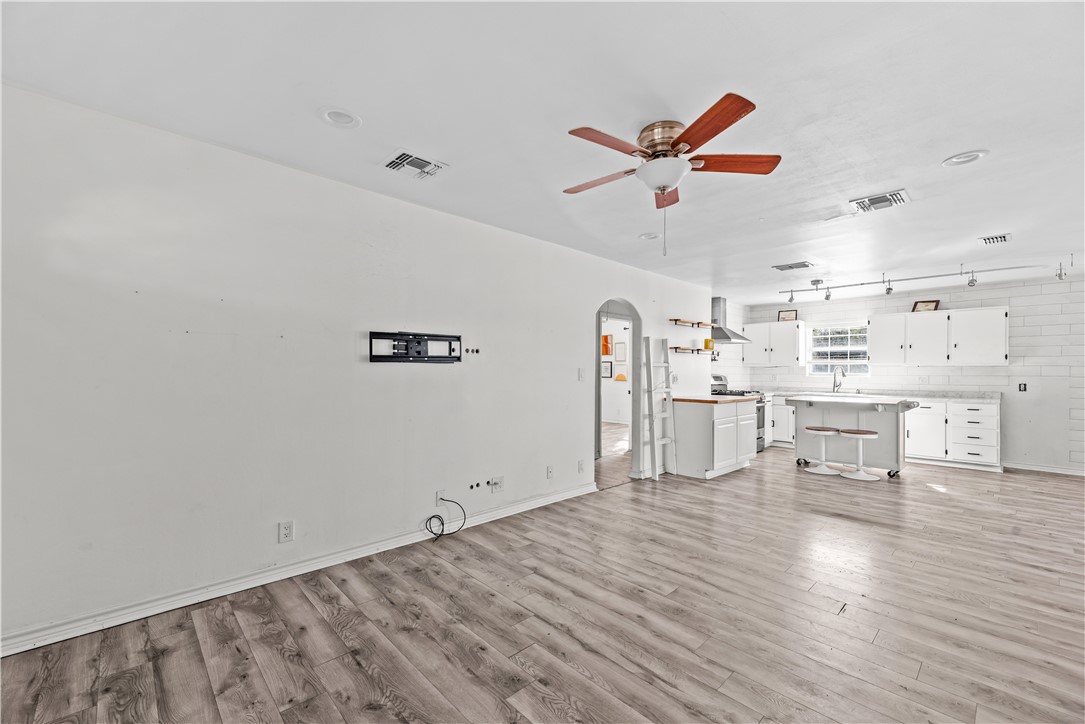 4905 Willowbrook Drive Corpus Christi TX 78411