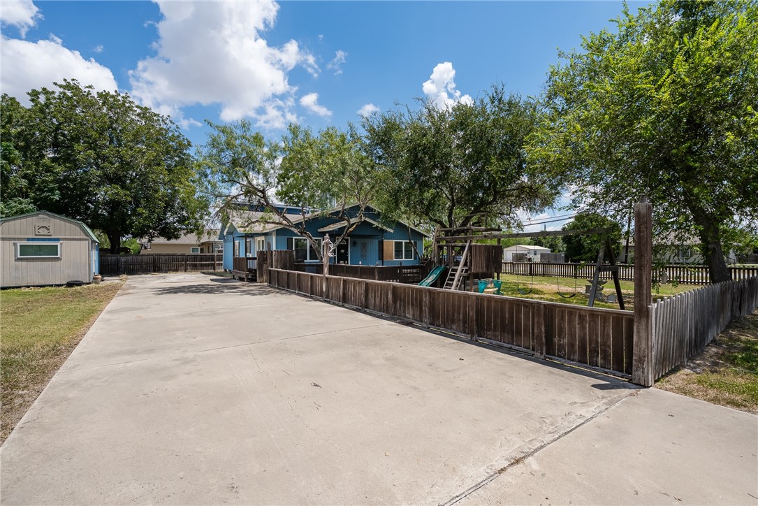 153 Avenue C Taft TX 78390