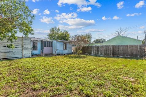 4645 Cheryl Drive Corpus Christi TX 78415