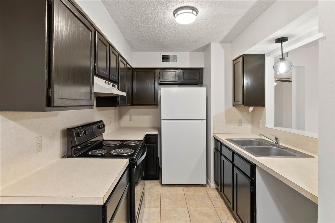 7252 The Mansions Dr Q-3 Corpus Christi TX 78414