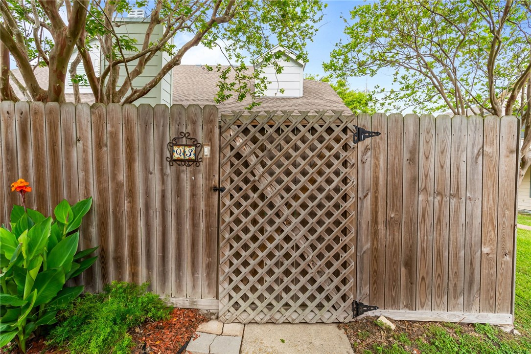 7252 The Mansions Dr Q-3 Corpus Christi TX 78414