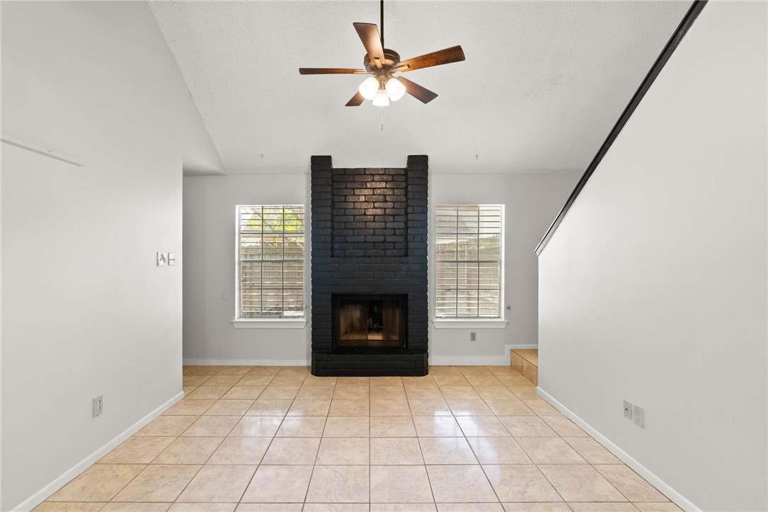 7252 The Mansions Dr Q-3 Corpus Christi TX 78414