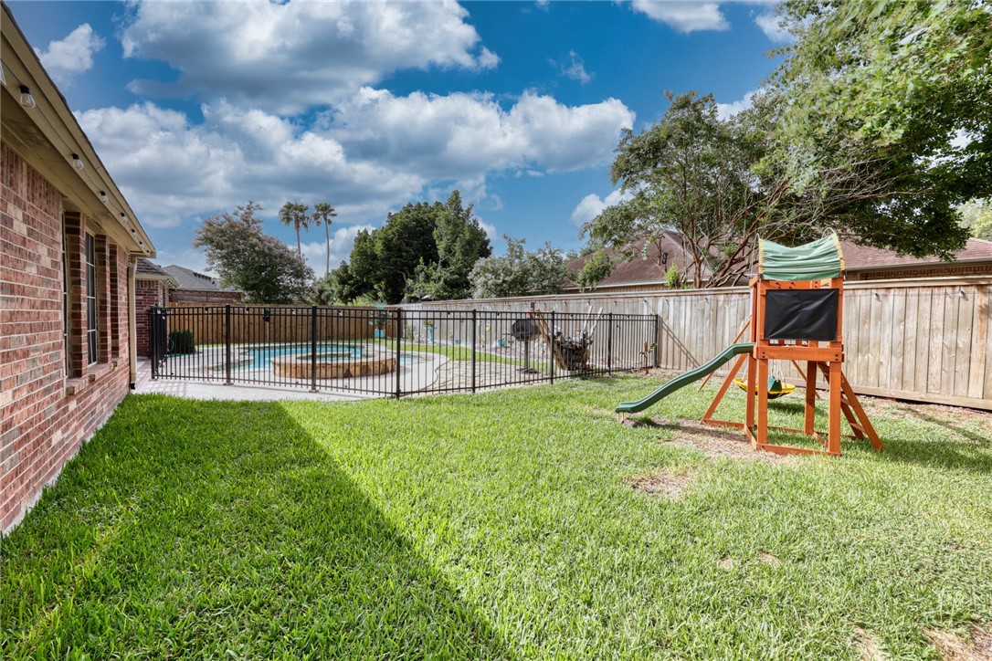 5609 Leicester Street Corpus Christi TX 78414