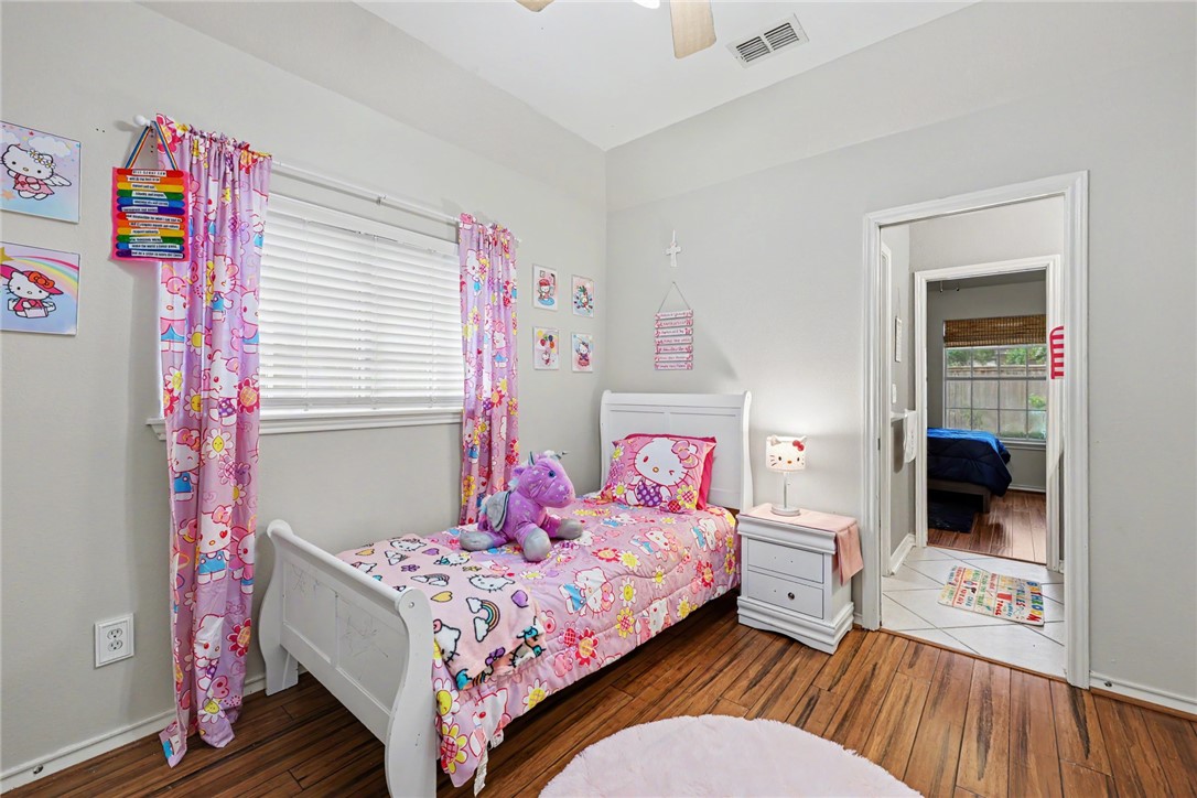 5609 Leicester Street Corpus Christi TX 78414