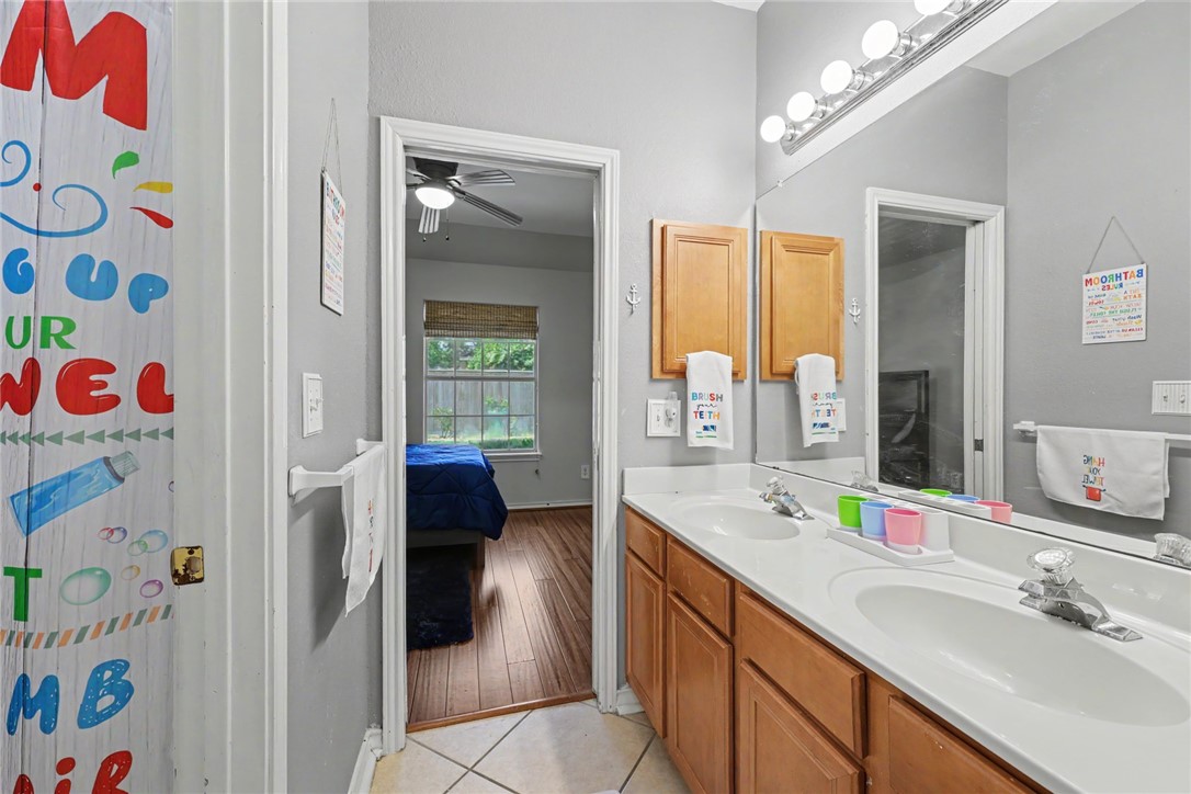 5609 Leicester Street Corpus Christi TX 78414
