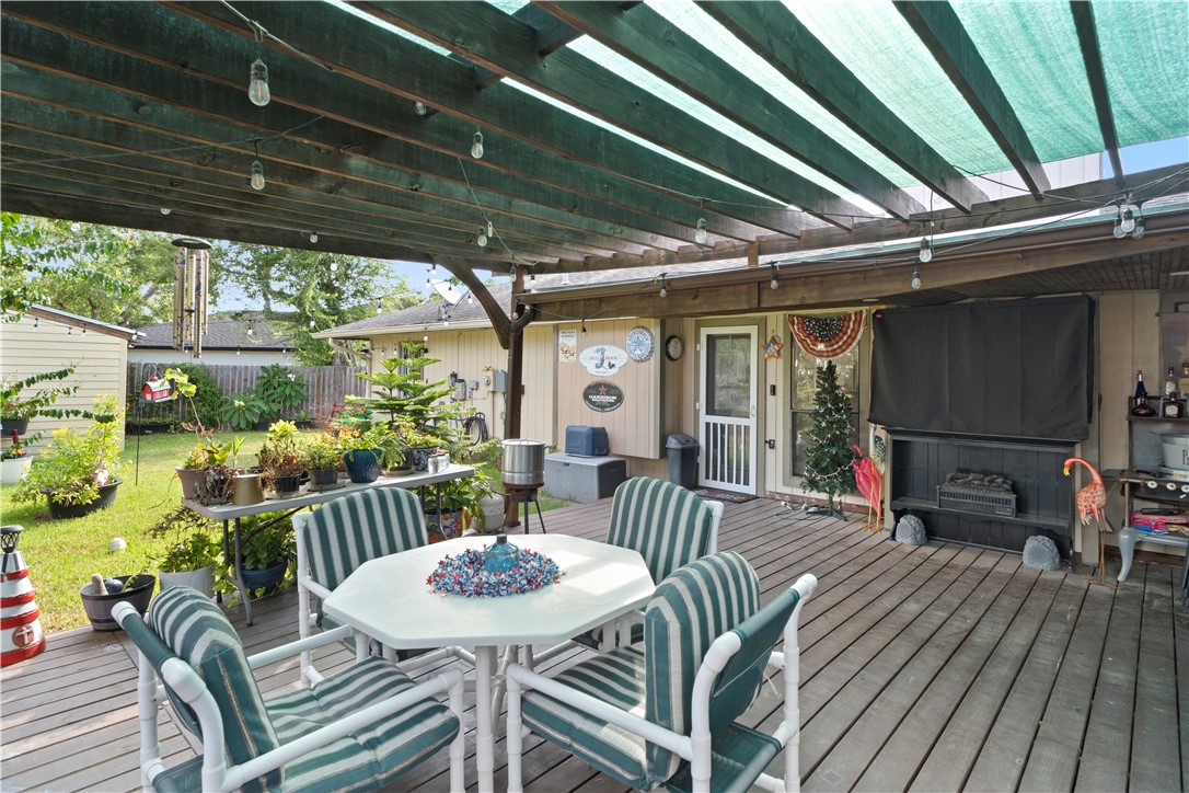 7010 Tree Top Place Corpus Christi TX 78413