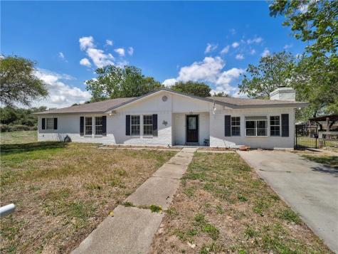 912 S 7th Street Aransas Pass TX 78336